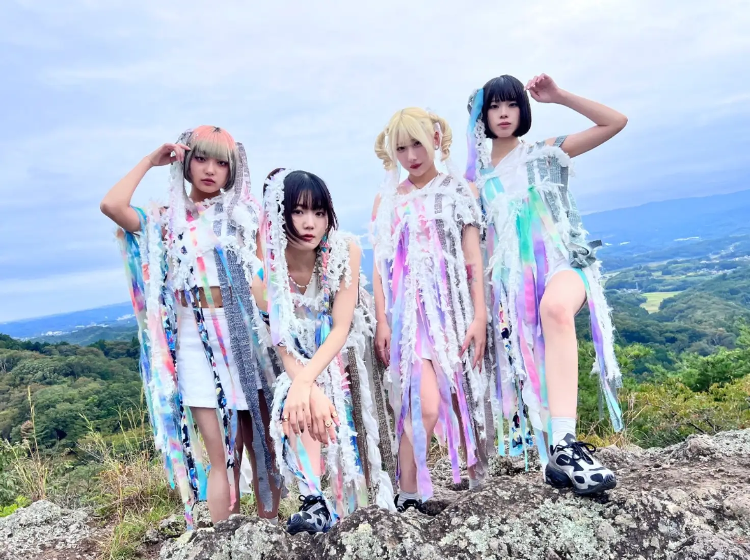 校庭カメラガールフィーア | アイドルナビ