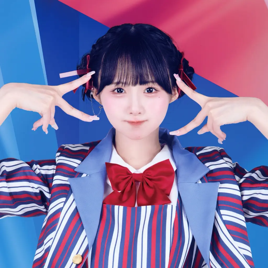 平澤芽衣　オケトー　アイドル フォトフレームセット キーホルダー付き 裏オケ』 平澤芽衣のランチェキ撮影の日常📸 #オケトー