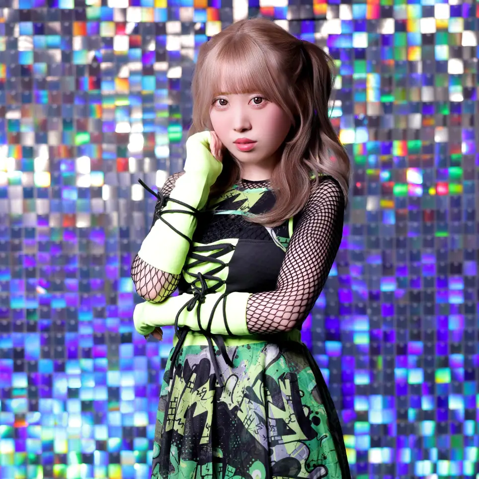 紅空咲良 | MEMORI | アイドルナビ