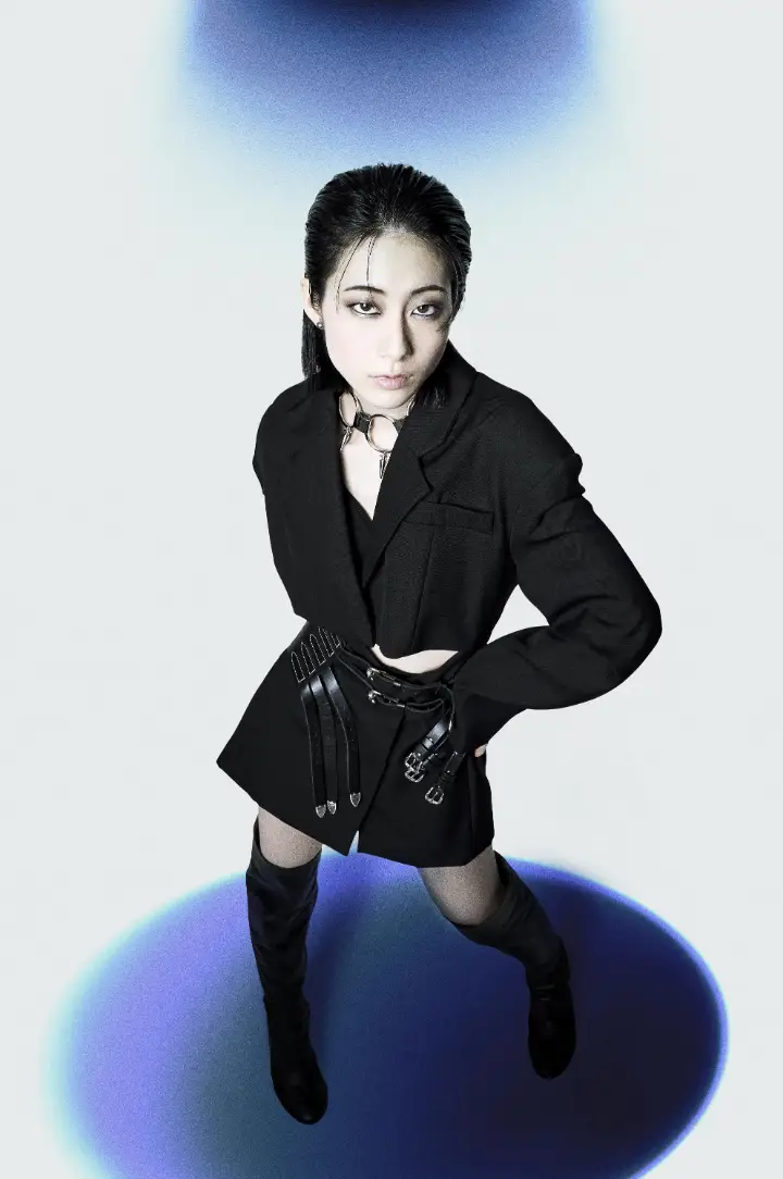 mikina | ExWHYZ | アイドルナビ ExWHYZ なまらめんこいアクリル